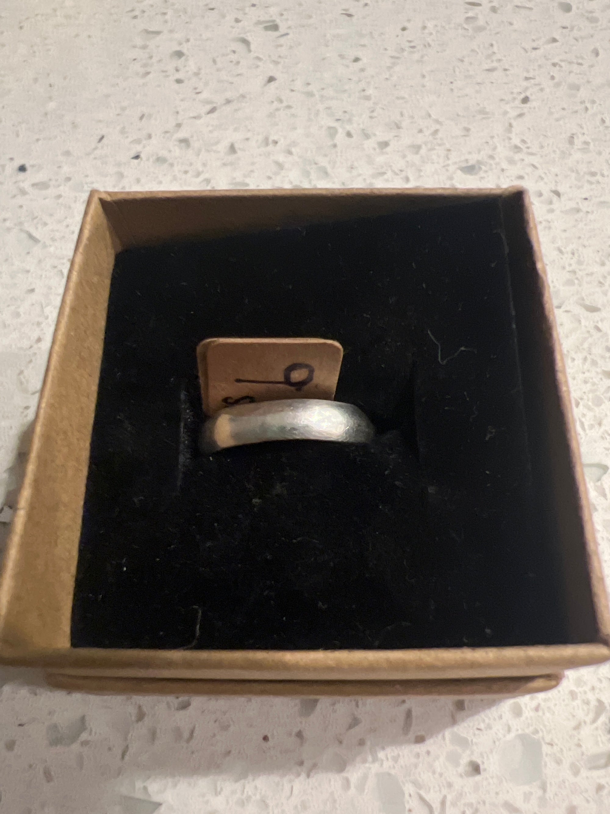 Silver band ring 9