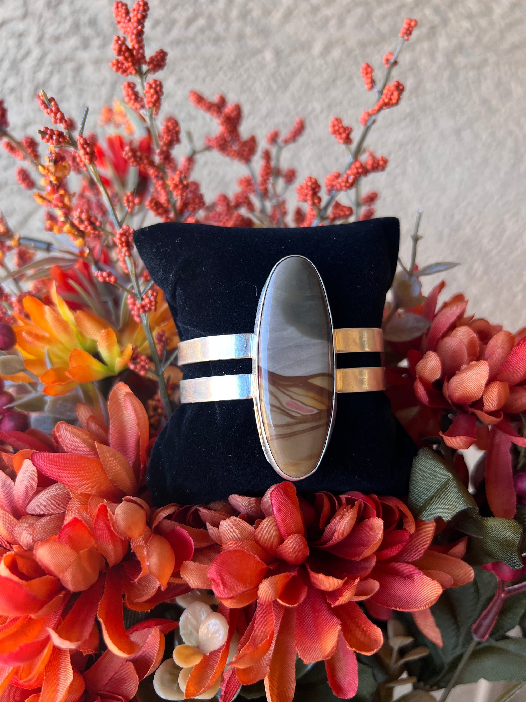 The Desert Wave Bracelet